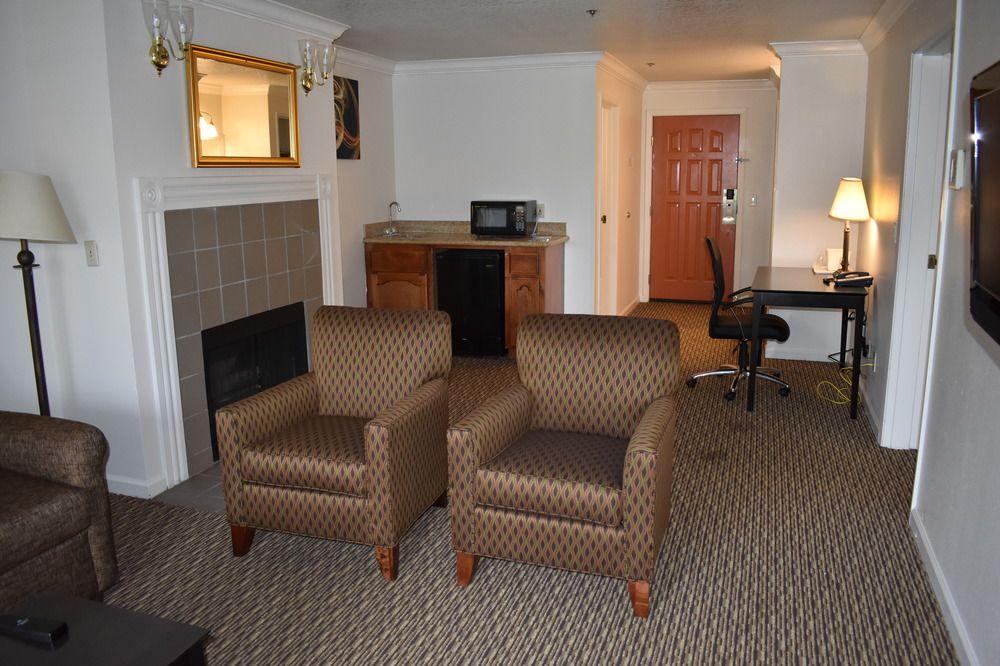 Best Western Colonial Inn Selma Eksteriør billede